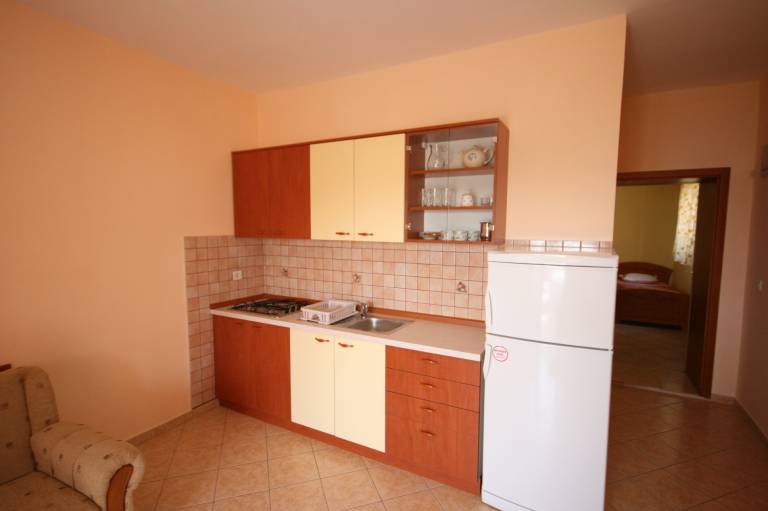 One bedroom apartment near beach Kustići, Pag (A-4081-a) — photo 4