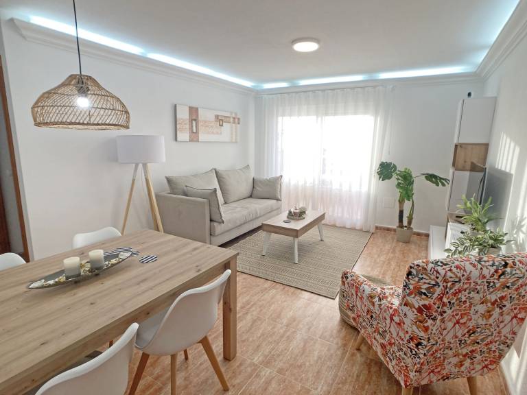 Holiday apartment with pool — photo 3