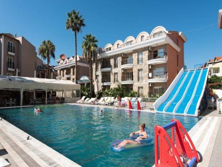 Apartment with pool | Perfect for remote work — photo 3