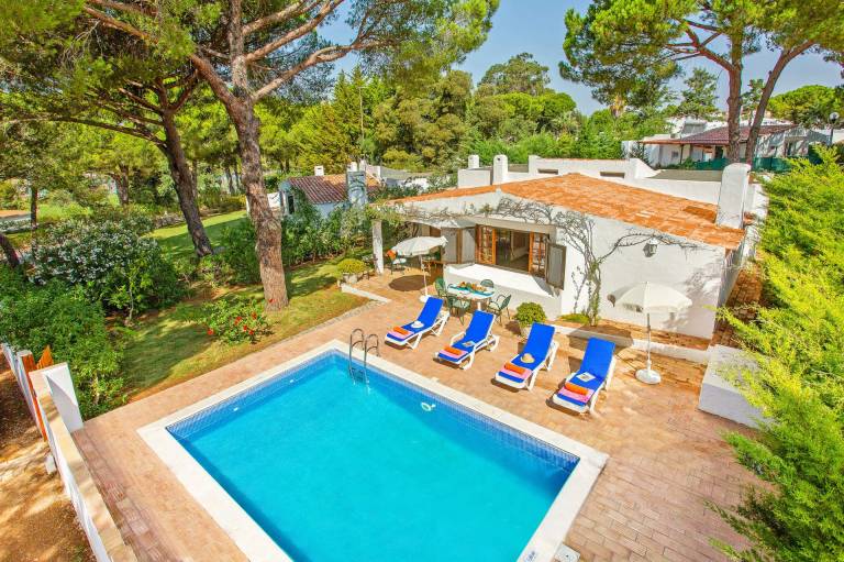Villa Simão – 2 Bedroom Villa with Private Pool near Albufeira Beaches in Albufeira