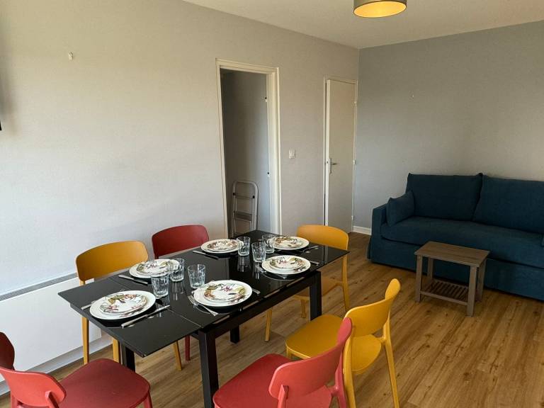Holiday apartment with 2 rooms for 6 persons — photo 3