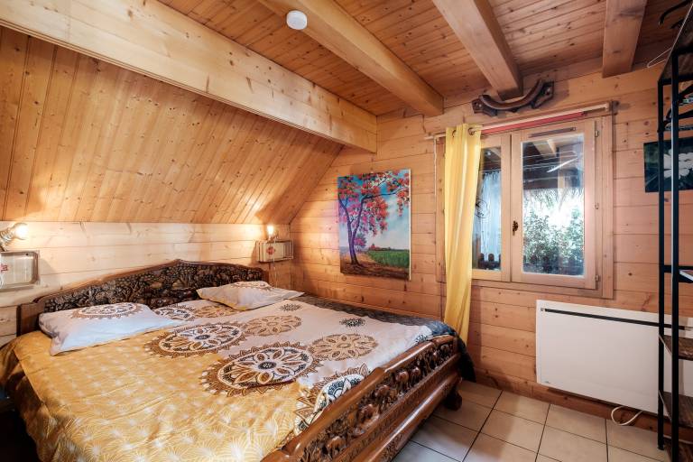 Family-oriented vacation home with patio, barbecue & garden | Pet-friendly — photo 4