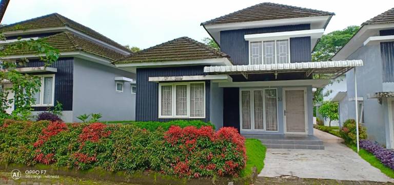 84 m&sup2; Villa