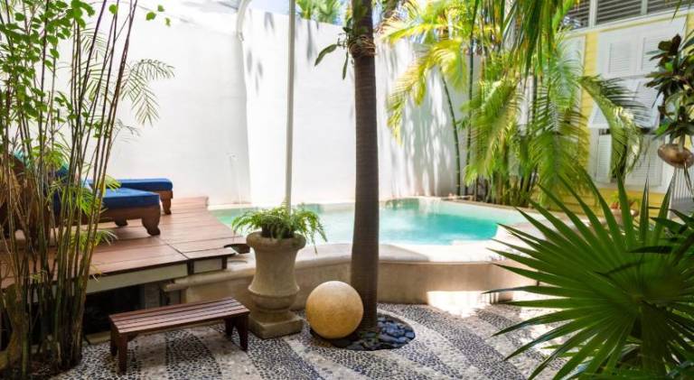 Family-oriented apartment with patio, pool & yard | Close to the beach | Pets allowed — photo 3