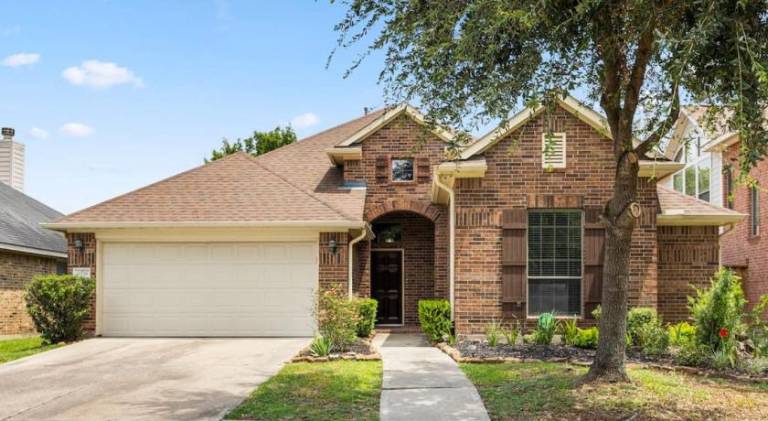 220 m&sup2; Ferienhaus