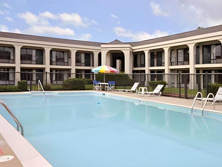 Days Inn by Wyndham Ruther Glen Kings Dominion Area — photo 2