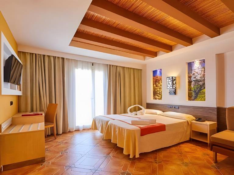 MLL Palma Bay Club Resort