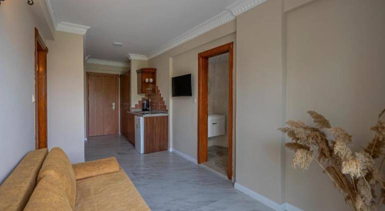 Wonderful serviced apartment with terrace, pool & garden | Next to the beach | Pets allowed — photo 5
