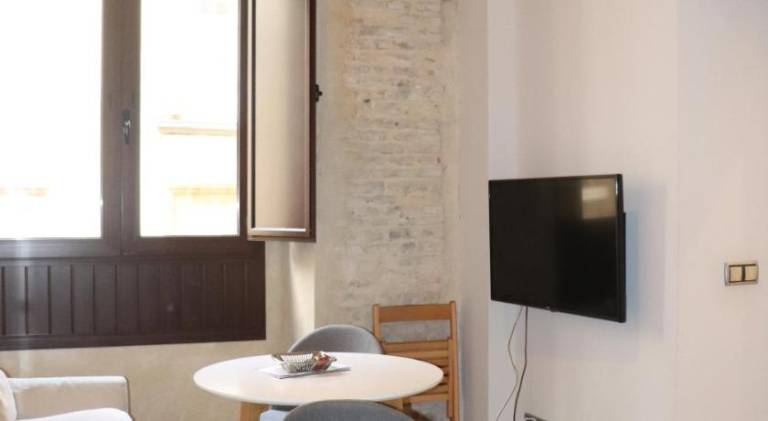 Holiday apartment | Near Seville Cathedral — photo 2