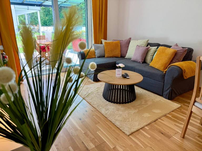Gartenwohnung 300m zum See Sonnenterrasse