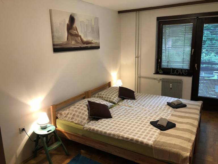 Apartma Velika Osojnica