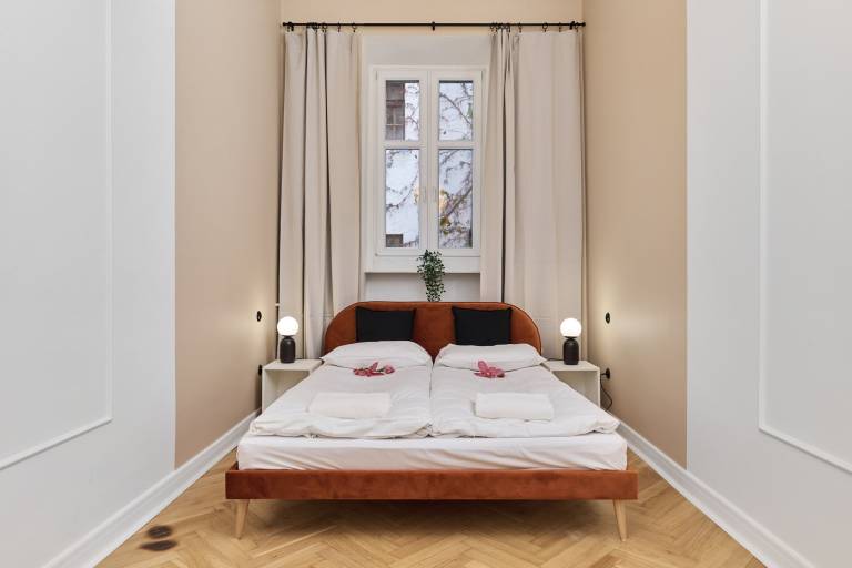 Family-oriented pleasant rental apartment with fast internet | Close to Market Square | Pet-friendly — photo 2