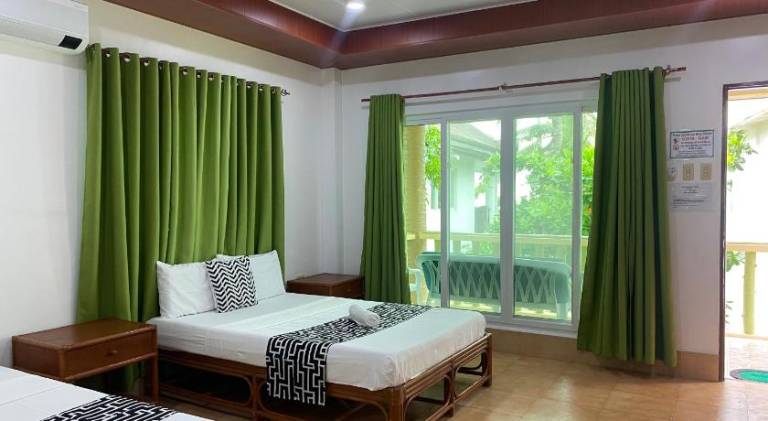 HMC Guesthouse - Malapascua Island Air-conditioned Room 2 — photo 2