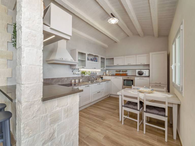 Holiday apartment with patio — photo 5