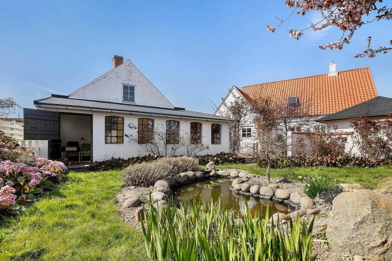 5650 Svaneke Brugsebakken 10