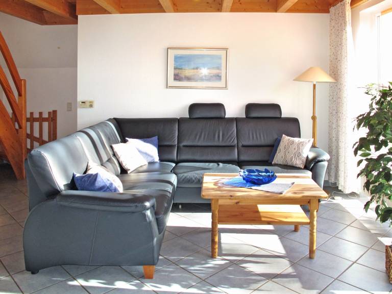 Family-friendly pleasant vacation home with yard, terrace & sauna | Dogs allowed — photo 2