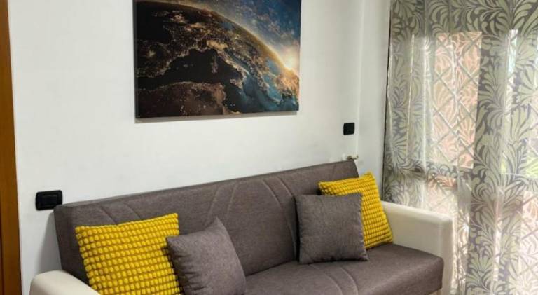 Apartment with 1 room for 4 persons — photo 2