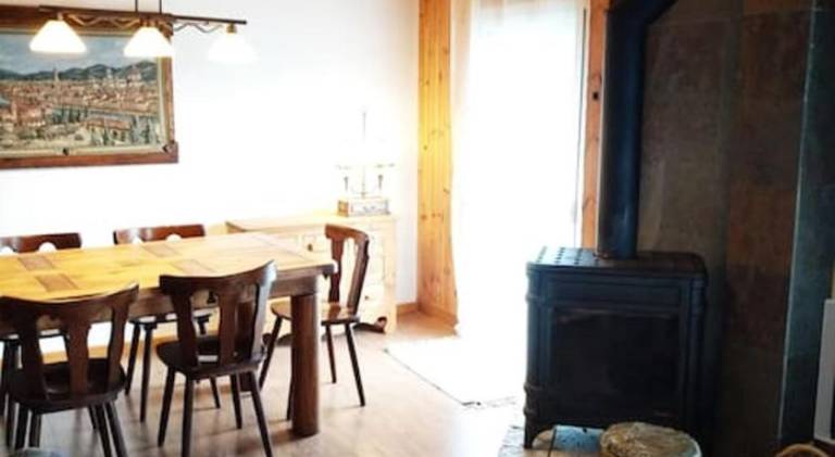 Rental apartment with 3 rooms for 6 persons in Lleida