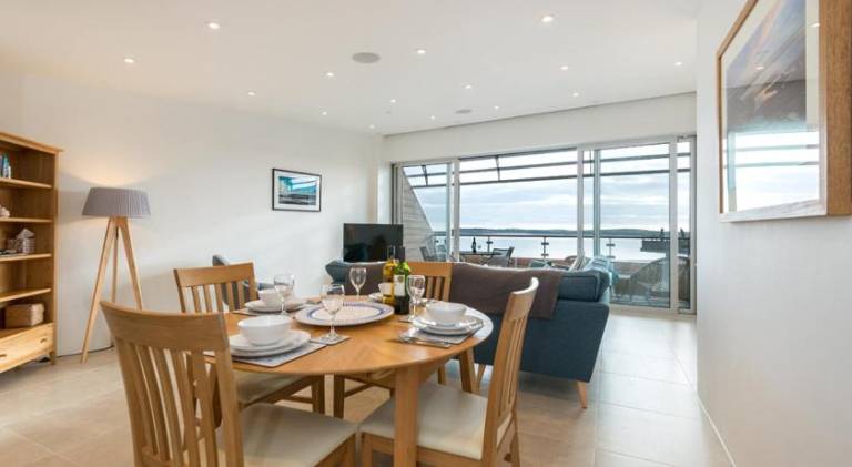 Holiday apartment with 2 rooms for 4 persons — photo 3