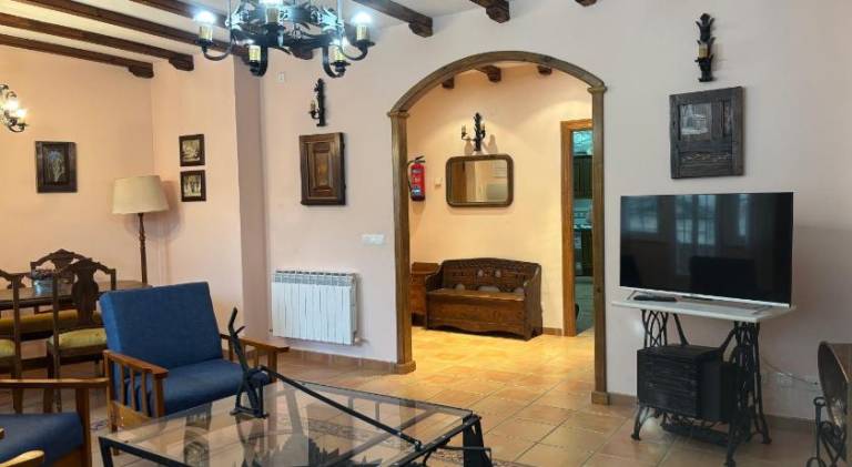 House with 3 rooms for 6 persons — photo 3
