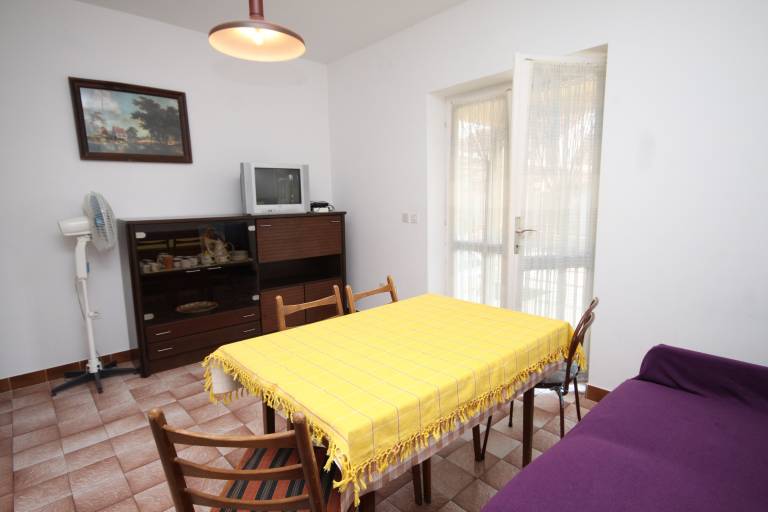 Three bedroom apartment with terrace Srima - Vodice, Vodice (A-6099-a) — photo 4