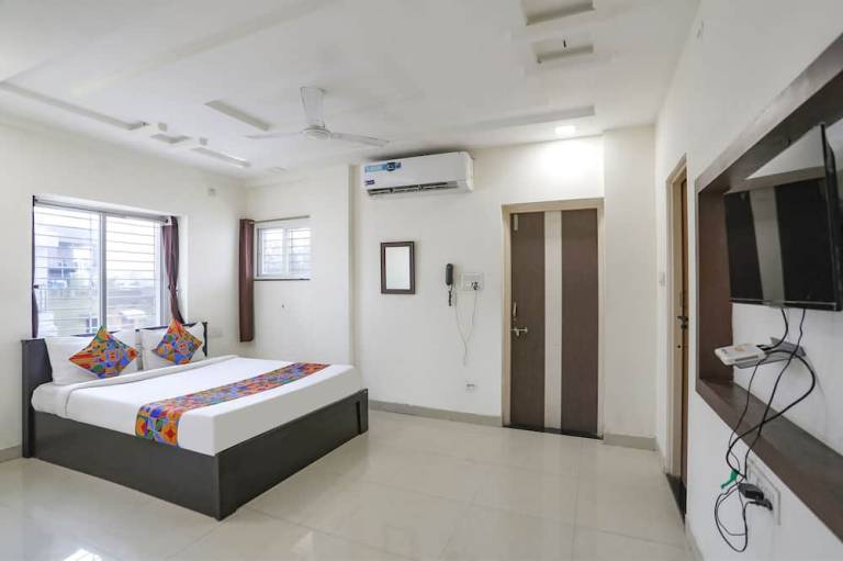 Fabhotel Hrg Destiny
