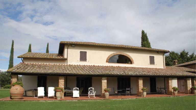 Villa del Lago. Independent Villa up to 18 guests. Private heated pool — photo 2