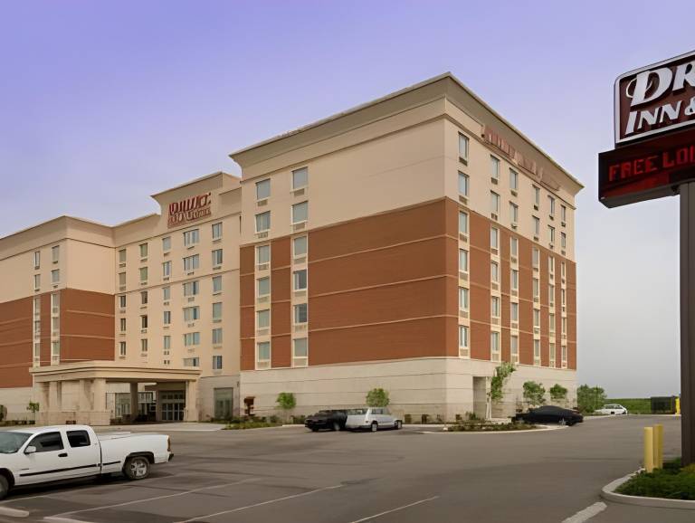 Drury Inn & Suites St. Louis O'Fallon in O'Fallon, IL