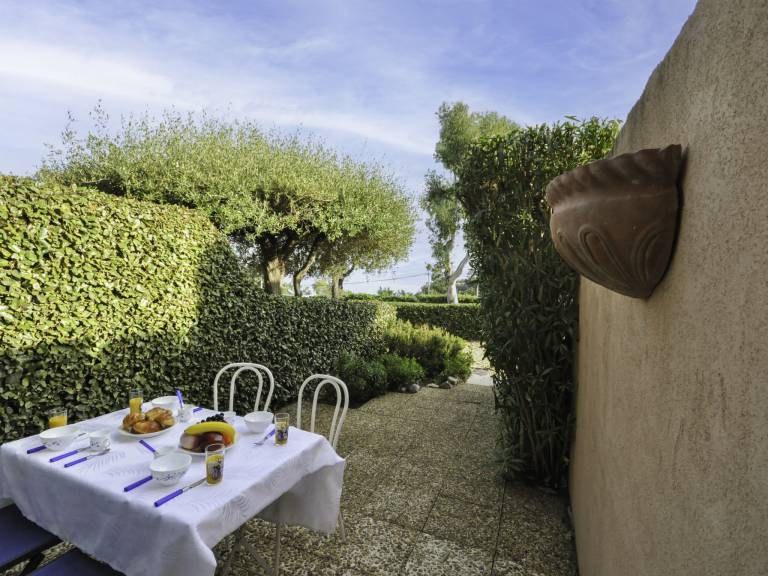 Holiday apartment with terrace | Sea view — photo 2