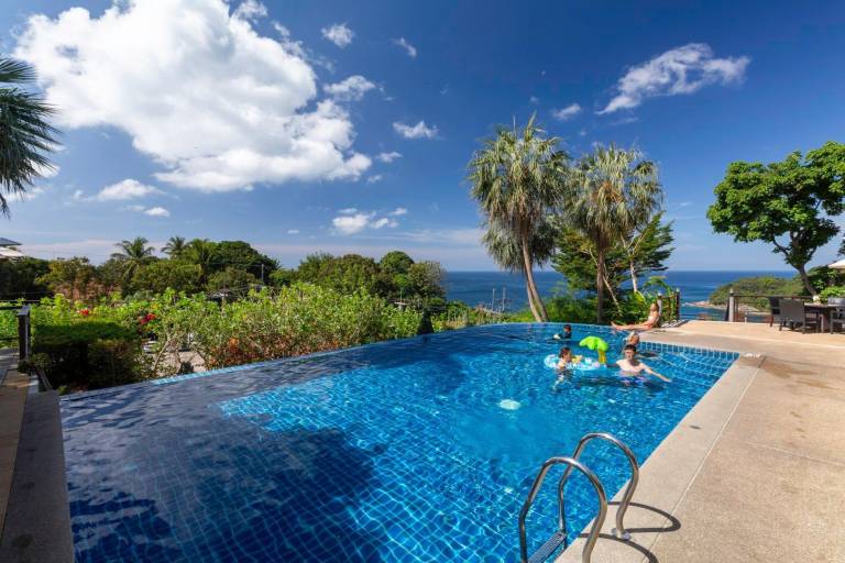 Secret Cliff Resort & Restaurant in Karon