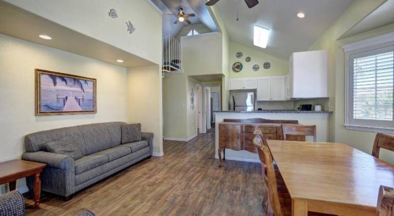 Seashell Village Resort near the beach with kitchens — photo 4