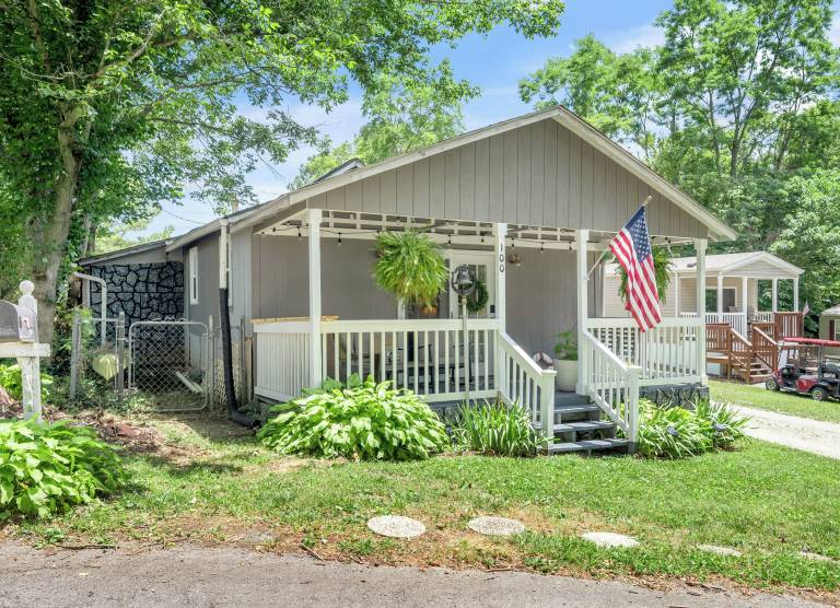 Cottage  Harrodsburg