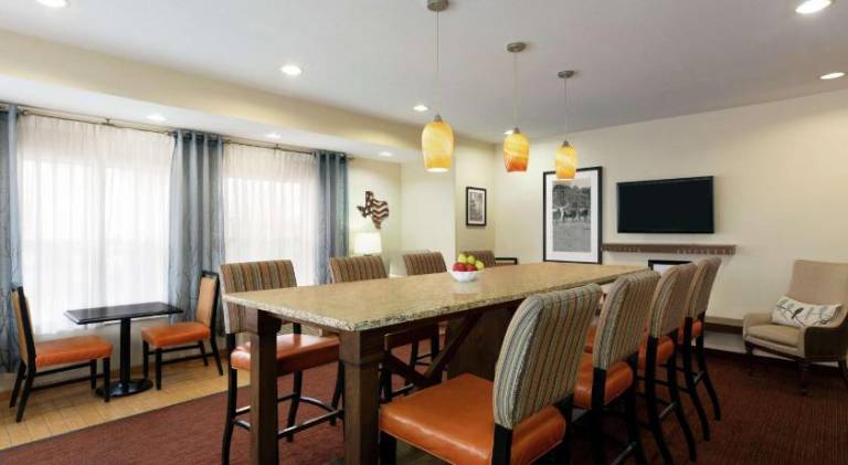 Hampton Inn Abilene — photo 4