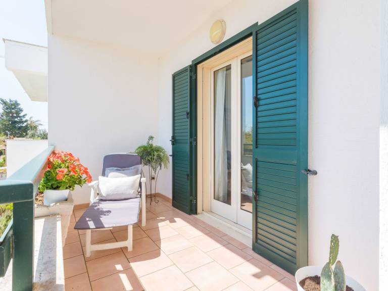 Rental apartment with terrace & grill | Next to the beach | Dogs allowed — photo 3