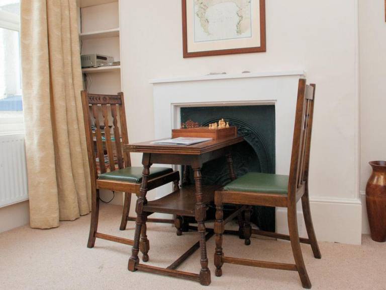 Family-friendly cottage with patio | Pets allowed — photo 4