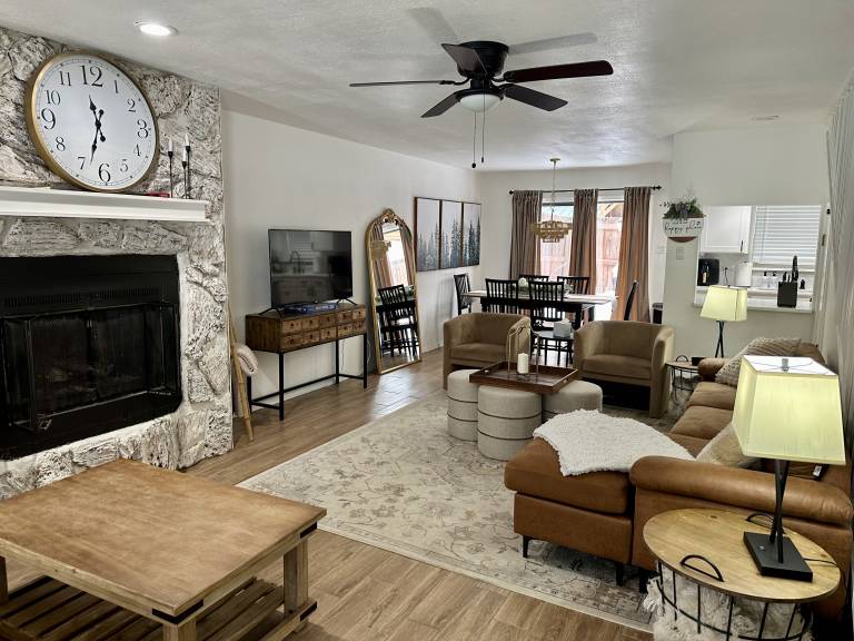 House  Red River