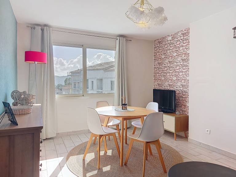 Holiday apartment | Sea view — photo 2