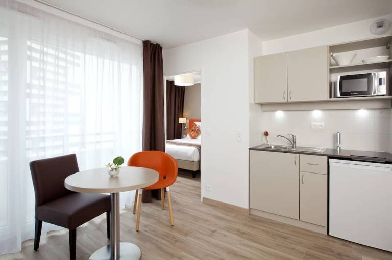 Aparthotel París