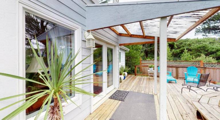 Vacation home | Beach nearby | Pet-friendly — photo 5