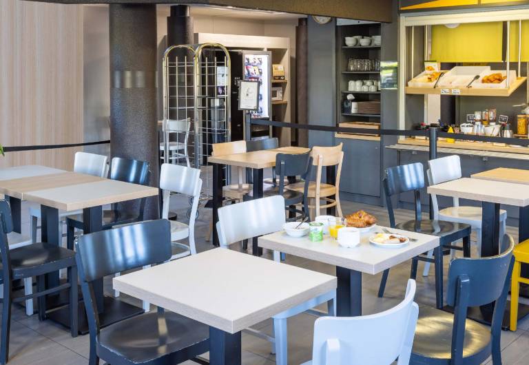 B&B HOTEL Rennes Est Cesson Sevigne — photo 2