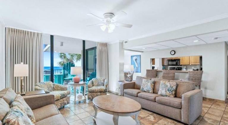 Vacation home with pool & hot tub in Panama City