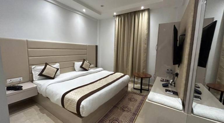 Hotel President Agra near Taj mahal — photo 2