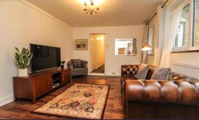 Apartment Brentwood