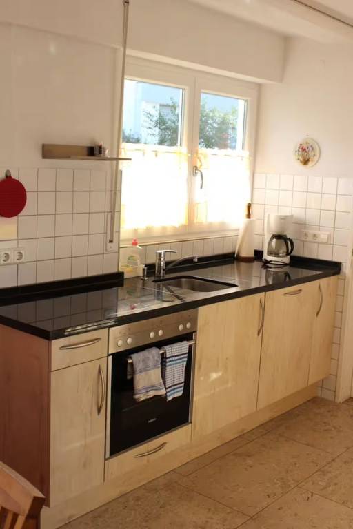 Casa Constantinus – Komfortables Ferienhaus mit Garten und Seenähe in Uhldingen-Mühlhofen — photo 2
