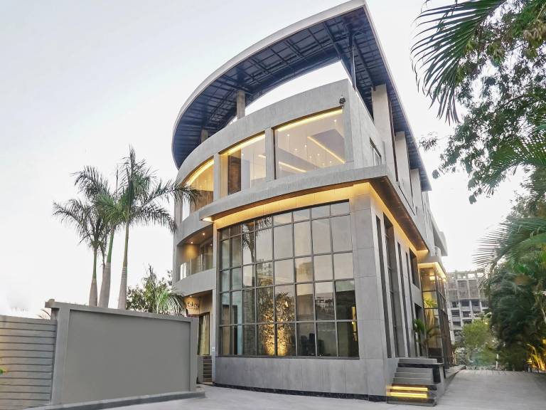 Treebo Premium Niraali Executive Hinjewadi