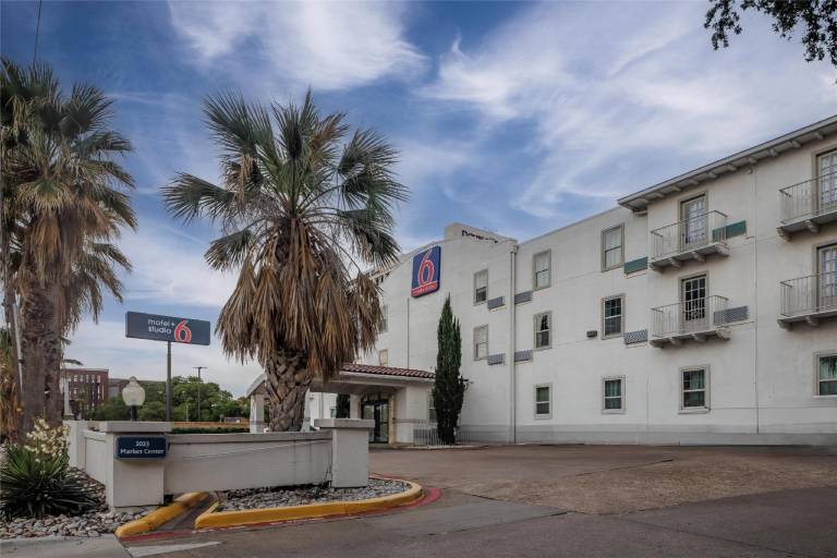 Studio 6 Suites Dallas, TX - Downtown — photo 5