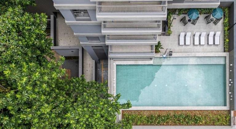 Holiday apartment with pool in Olímpia