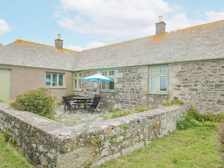 Cottage  Cadgwith