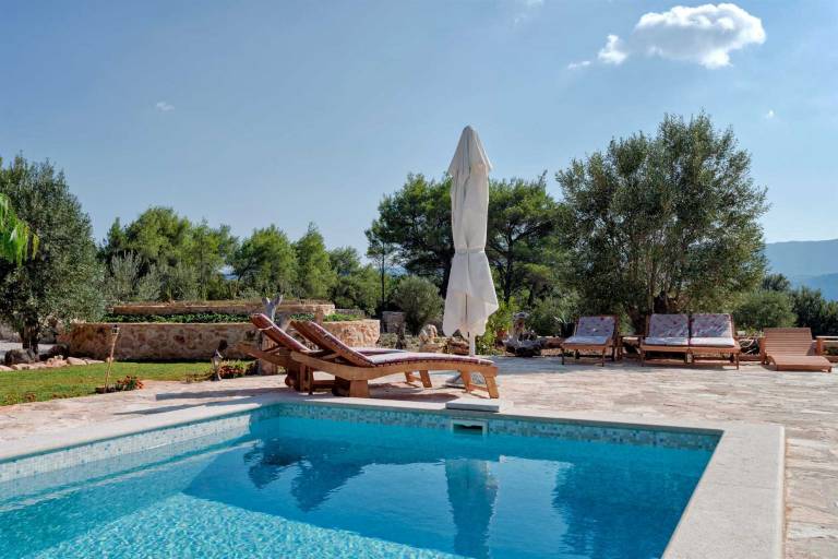 Villa Divina Palace with Swimming pool — photo 2