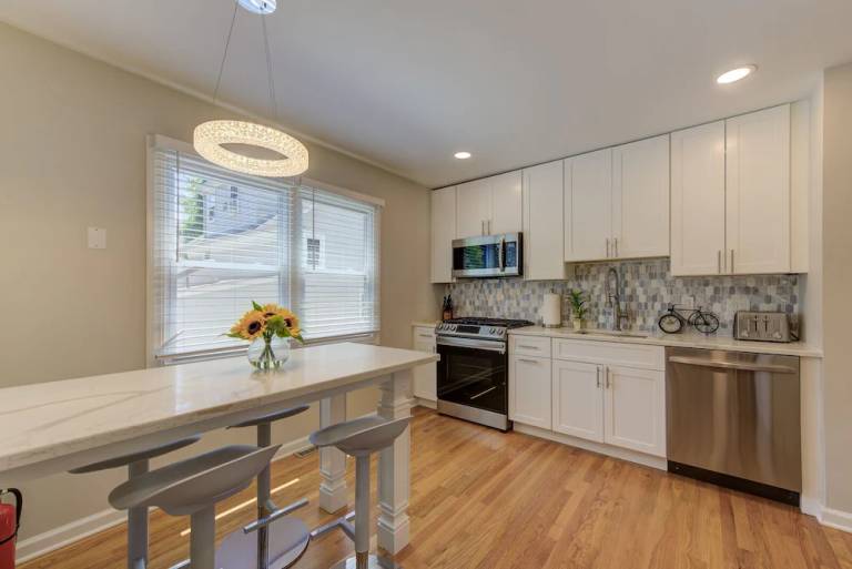 House  Cranbury Township